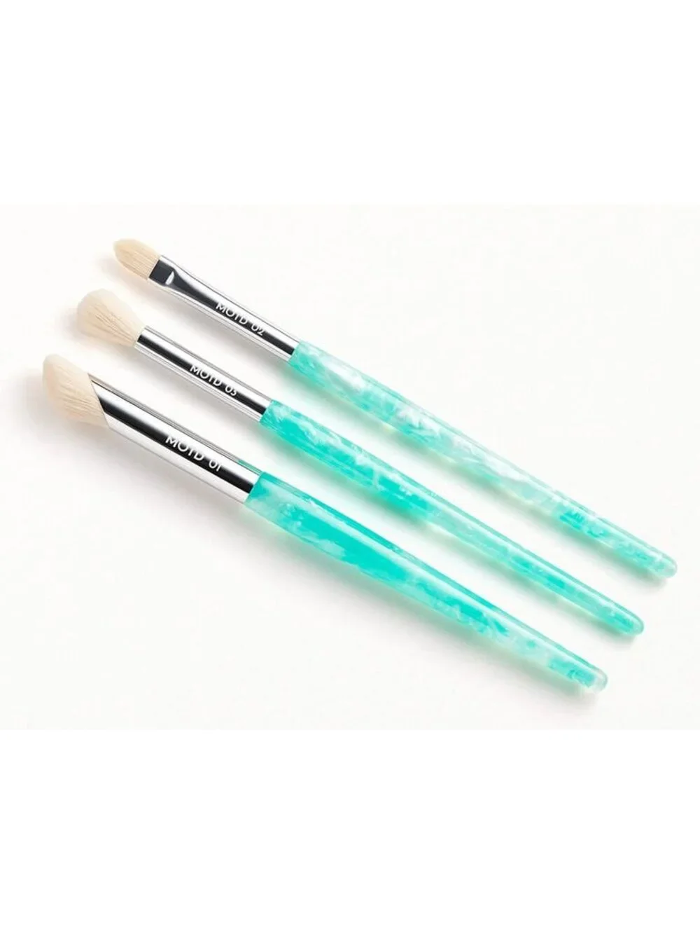 MOTD Cosmetics Makeup Brush 3-Piece Set Aqua Handles BONUS Yellow Wave Pouch
